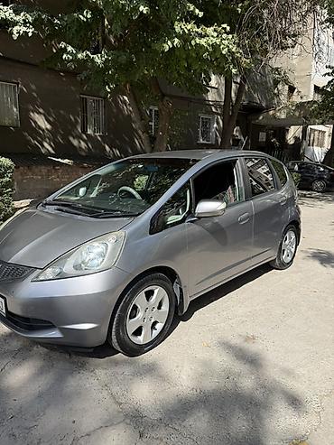 таблетки на фит: Honda Fit: 2010 г., 1.5 л, Автомат, Бензин, Хэтчбэк — 2