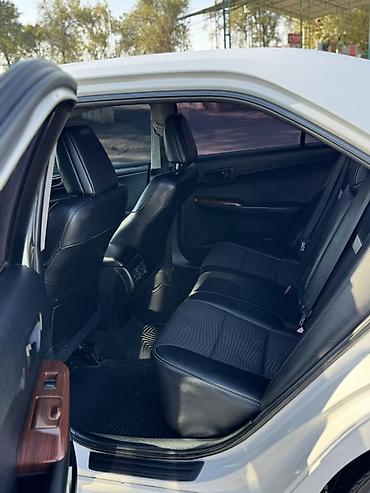 prius plus: Toyota Camry: 2013 г., 2.5 л, Автомат, Бензин, Седан — 10