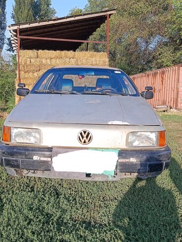 мопеды электронные: Volkswagen Bus/Vanagon: 1988 г., 1.8 л, Механика, Бензин, Седан