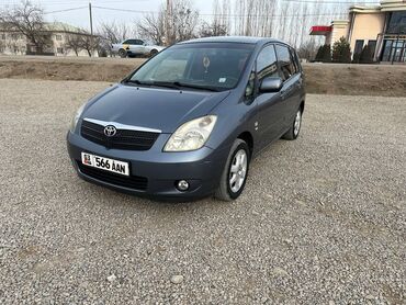 Toyota: Toyota Corolla Verso: 2003 г., 1.8 л, Механика, Бензин, Хэтчбэк