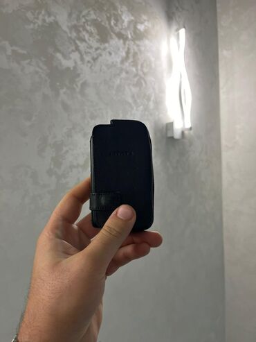 Fotokameralar: Tam komplektdir. ipliyinə kimi təzədir. bütün funksiyaları işləkdir — 4