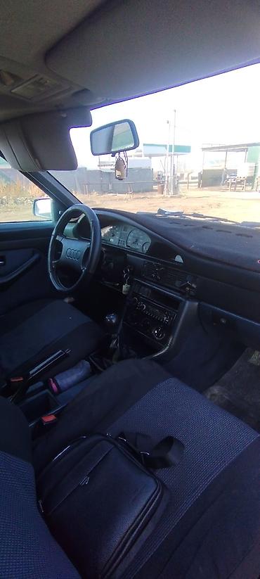 Audi: Audi 100: 1989 г., 2 л, Механика, Бензин, Седан — 5