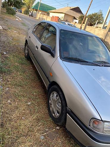 Nissan: Nissan Primera: 1993 г., 2 л, Механика, Бензин, Хэтчбэк — 8