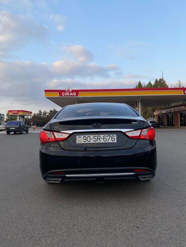 Hyundai: Hyundai Sonata: 2 l | 2010 il Sedan — 6