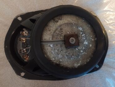 Dinamiklər və kolonkalar: Salam Avtomobil üçün oval dinamik 1 ədədir başı çxıb dinamikdən — 8