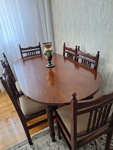 белый письменный стол: Qonaq otağı üçün, İşlənmiş, Açılmayan, Oval masa, 6 stul