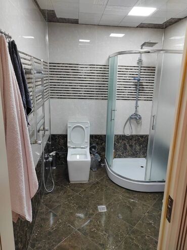 Uzunmüddətli kirayə mənzillər: Super təmirli 20 mətrəbəli binanı 5 ci mərtəbəsi Amal 2015 yerləşən 3 -da lalafo.az — 3 Uzunmüddətli kirayə mənzillər: Super təmirli 20 mətrəbəli binanı 5 ci mərtəbəsi Amal 2015 yerləşən 3 — 3