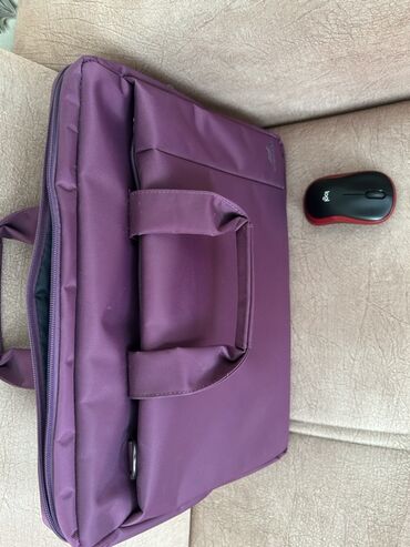 Changan: Rivacase noutbuk çantası + Logitech simsiz maus (hədiyyə) Təsvir