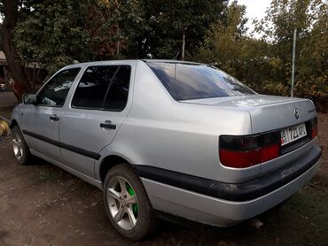 мотоцикл спортивный цена: Volkswagen Vento: 1997 г., 1.8 л, Механика, Бензин, Седан