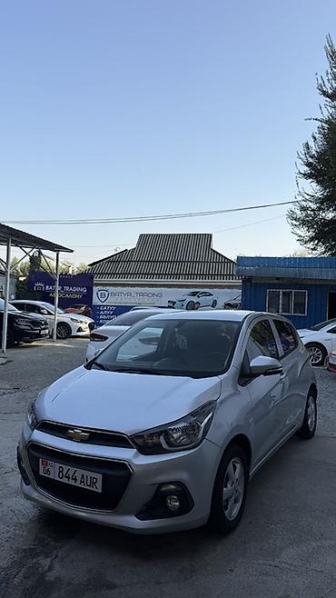 sonata 2008: Chevrolet Spark: 2017 г., 1 л, Автомат, Бензин, Хэтчбэк — 1