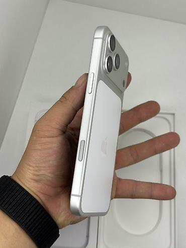 jbl boombox 1: IPhone 17 Pro Max, Б/у, 512 ГБ, Белый, Коробка, 96 % — 5