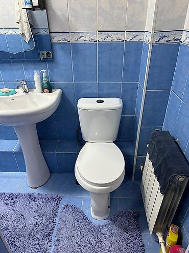 Продажа коттеджей и домов: Продается теплый двухэтажный дом с уютным участком! Все документы в — 23