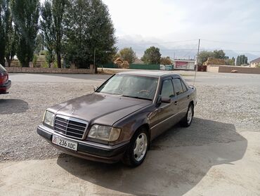 мерседес 124 1995: Mercedes-Benz W124: 1993 г., 2.2 л, Механика, Бензин, Седан