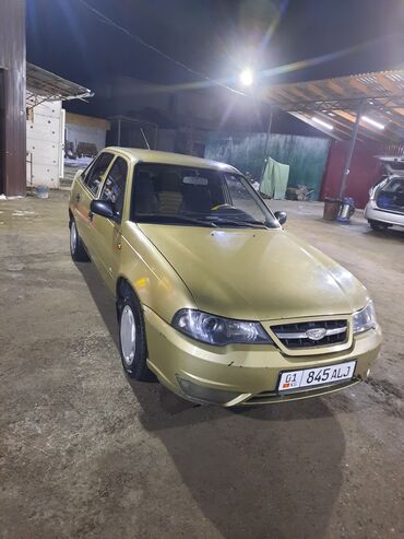 Daewoo: Daewoo Nexia: 2011 г., 1.5 л, Механика, Бензин, Седан