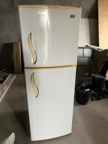 холодильники для мороженного: Холодильник LG, Б/у, Двухкамерный, 60 * 170 * 60