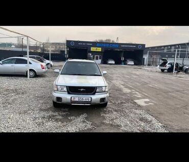 домкрат для авто: Subaru Forester: 1998 г., 2 л, Автомат, Бензин