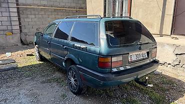дворник 2107: Volkswagen Passat Variant: 1991 г., 1.8 л, Механика, Бензин, Универсал — 3