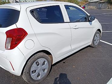 pontiac sunfire: Chevrolet Spark: 2021 г., 1 л, Автомат, Бензин, Хэтчбэк — 3