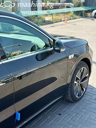 Lixiang: Lixiang L6: 2025 г., 1.5 л, Автомат, Электромобиль, Внедорожник — 10