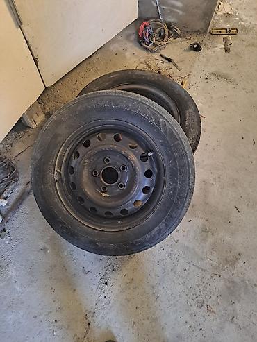 hundai ix35: İşlənmiş Disk təkər Hyundai 195 / 65 / R 15, 5 Boltlu — 1
