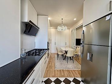 Продажа квартир: 2 комнаты, 55 м², Элитка, 11 этаж, Дизайнерский ремонт — 21