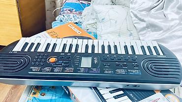 Синтезаторы: Синтезатор Casio SA‑77 (мини-клавиши) - 44 мини‑клавиши - Встроенный — 1