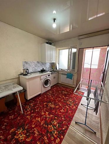 Сдаётся 2‑комнатная квартира в районе Ак-Ордо. - Планировка: две