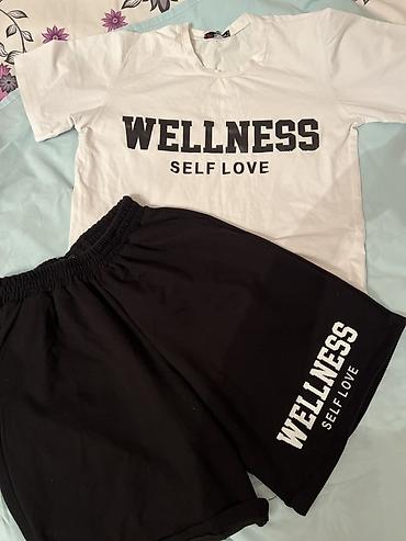 dest geyim: Unisex şort və köynək dəsti – “WELLNESS / SELF LOVE” yazılı - Dəst: 1 — 2