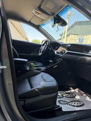 w204 2010: Kia Niro: 2021 г., 1.6 л, Гибрид, Кроссовер — 7