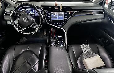lexus ct: Toyota Camry: 2019 г., Гибрид, Седан — 8