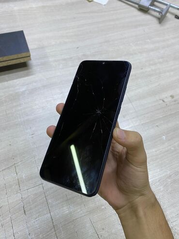 poco f4 gt цена бишкек: Poco C40, Колдонулган, 32 ГБ, түсү - Кара, 2 SIM