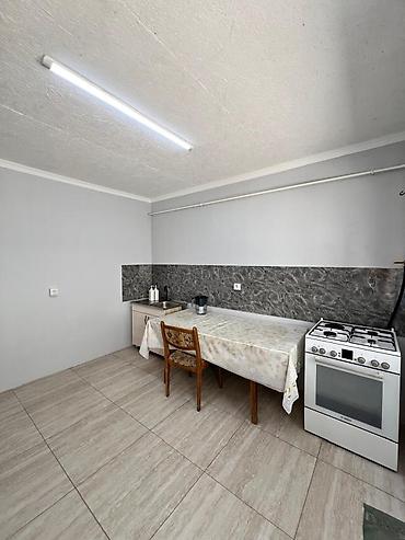 Продажа коттеджей и домов: 4 комнаты, 213 м², 5 соток, Бишкек, Ак-Орго ж/м Агентство недвижимости — 23