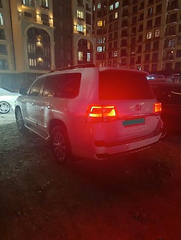 тойота 200 рестайлинг: Toyota Land Cruiser: 2014 г., 4.5 л, Автомат, Дизель, Внедорожник — 6