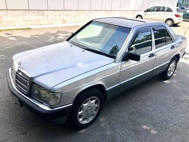 mercedec: Mercedes-Benz 190: 2 л | 1990 г. Седан