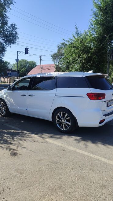Kia: Kia Carnival: 2018 г., 2.2 л, Автомат, Дизель, Минивэн — 4