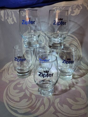 Čaše: Case,vintaz,nove za pivo Zipfer. Case za pivo sve na njima odsjaj od — 4