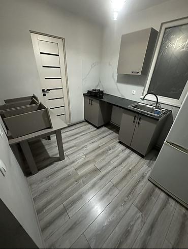 1 комната, Собственник, Семейным, от 6 месяцев, С мебелью частично at lalafo.kg 1 комната, Собственник, Семейным, от 6 месяцев, С мебелью частично