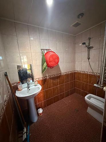 baki bina evi: Salam ev xaçmaz şəhəri şəmsəddin Sultanov küçəsində yerleşir.Ev bazar — 5