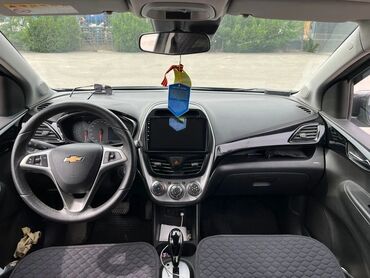 купить машину шевроле: Chevrolet Spark: 2017 г., 1 л, Вариатор, Бензин, Хэтчбэк