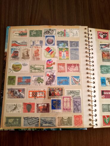 Numizmatika i filatelija: Album velikog formata sa više od 1000 maraka i nekoliko blokova — 4