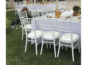 Organizacija događaja: Obratili ste se našoj firmi za iznajmljivanje stolova i klupa za vašu — 20