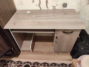 мебель кухня: Стол, цвет - Серый, Б/у
