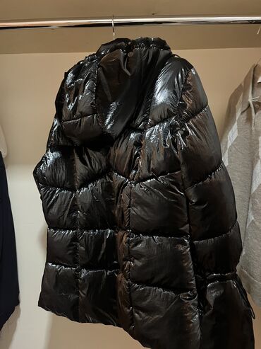 Kurtkalar: GUESS parlaq kurtka mirror effect Az geyilib heç bir defekti yoxdur — 12