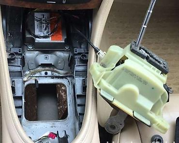 Другие детали КПП и трансмиссии: Оригинальные б/у селекторы( типтроник ) на мерседес w203 w202 w210 — 9