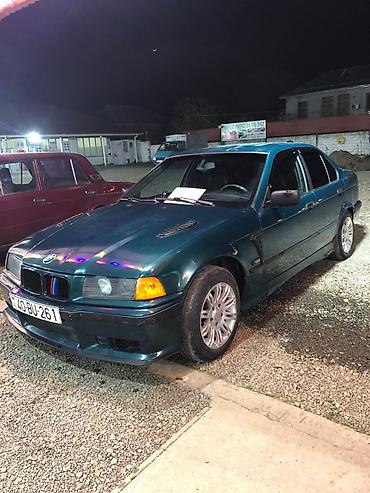 BMW: BMW 3 series: 2 l | 1993 il Sedan — 10
