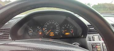mersedes cl: Mercedes-Benz CL 220: 2.2 l | 1993 il Sedan — 10