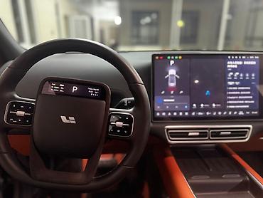 360: Lixiang L6: 2024 г., 1.5 л, Автомат, Бензин, Кроссовер — 6