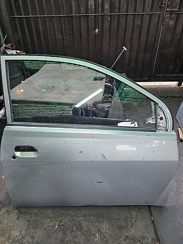 Двери и комплектующие: Передняя правая Daihatsu, Б/у, Оригинал — 2