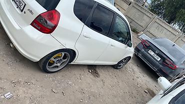 прямоток на фит: Honda Fit: 2003 г., 1.5 л, Механика, Хэтчбэк — 1