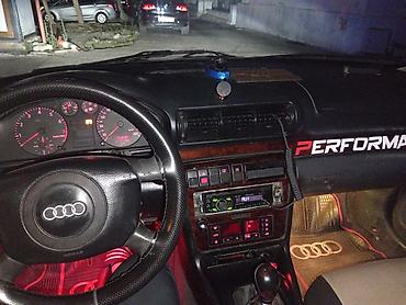 audi a7: Audi A4: 1.8 l | 1998 il Sedan — 5